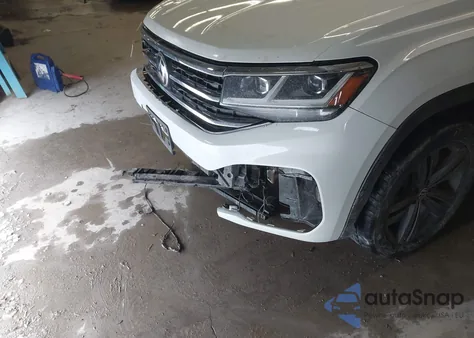 2021 Volkswagen Atlas 3.6L V6 Se W/Technology R-Line z USA, uszkodzony, nr VIN 1V2RR2CA1MC610246